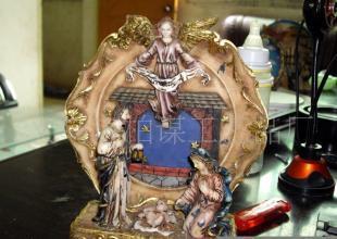 圣誕耶穌誕生裝飾品 匠心獨(dú)運(yùn)的樹(shù)脂工藝品